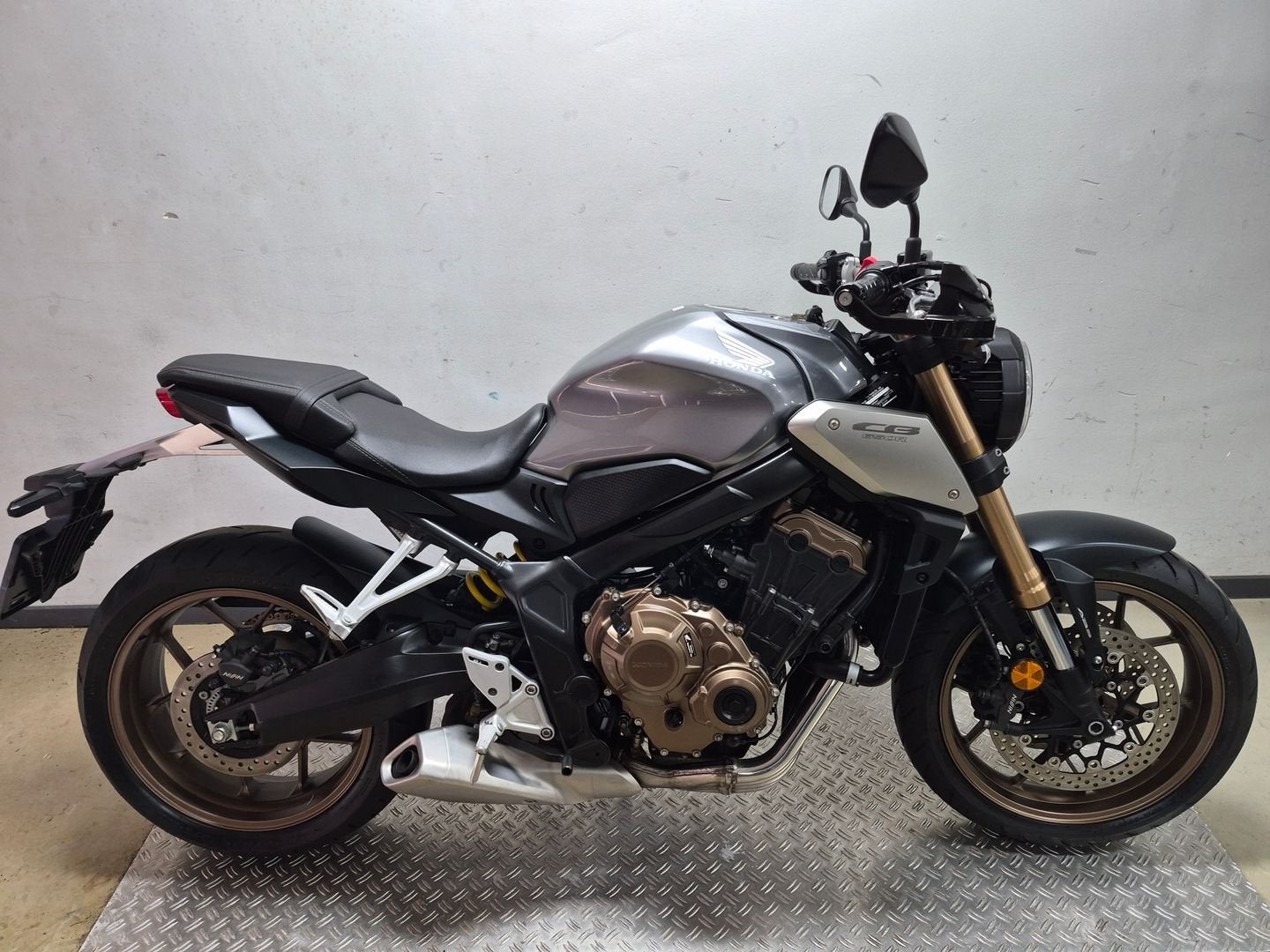 HONDA CB 650 R (bj 2023), HONDA, 649 cc, Bedrijf, Onbekend