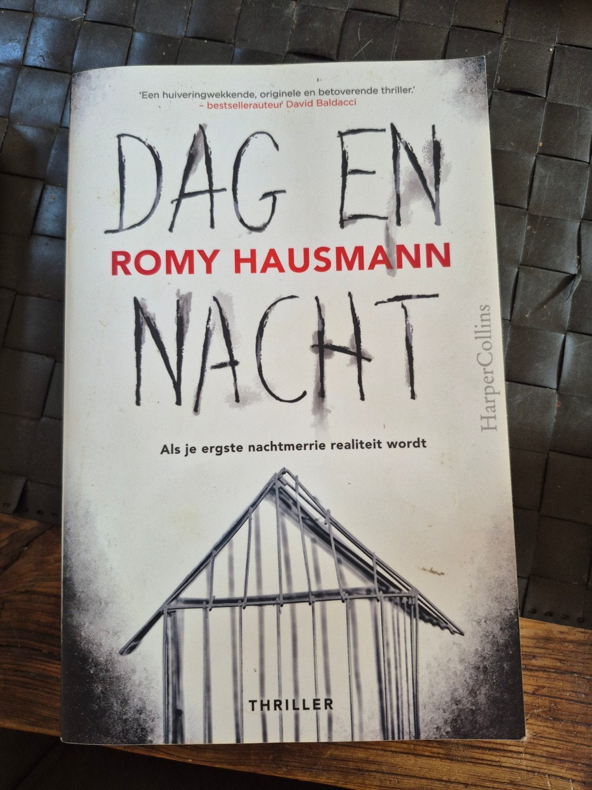Dag en Nacht - Romy Hausmann (Thriller), Ophalen, Gelezen, Romy Hausmann, Europa overig