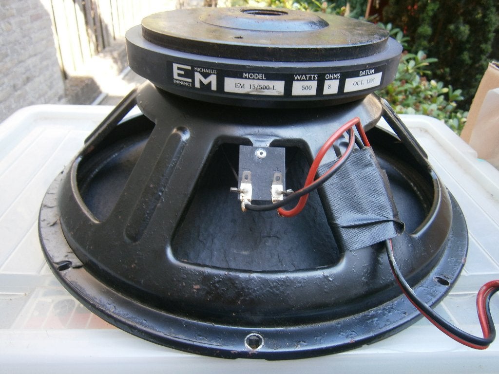Zware bass speaker Eminence EM 15/500L , 500 Watt RMS 8 Ohm, Gebruikt, Subwoofer, Ophalen, 150 watt of meer