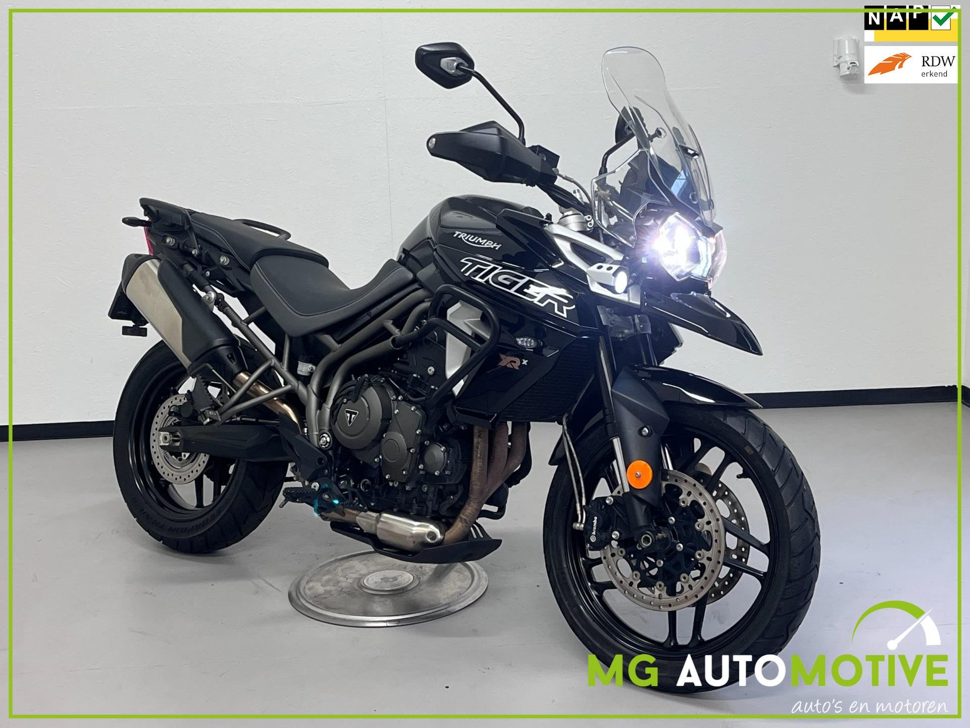 Triumph Tiger 800 XRX | ABS | VERLAAGD |hanvatverwarming | m, Triumph Motorcycles Benelux, Bedrijf, Handvatverwarming, Meer dan 35 kW