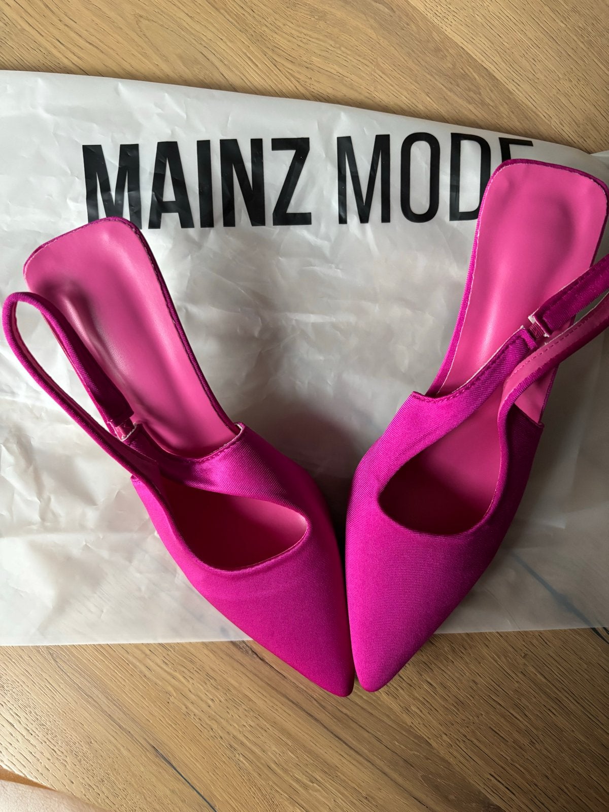 Fuchsia Roze Slingback Pumps Maat 38 - Mainz Mode, Kleding | Dames, Ophalen of Verzenden, Zo goed als nieuw, Roze, Pumps