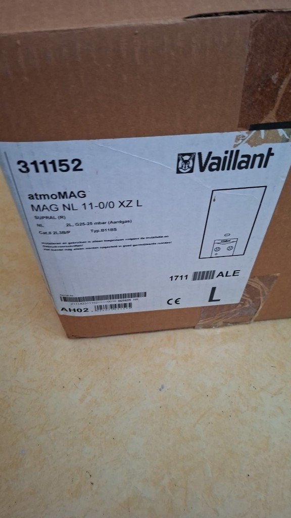 Vaillant atmoMAG 11 XZ doorstromer, Ophalen, Gebruikt, Aardgas, Geiser