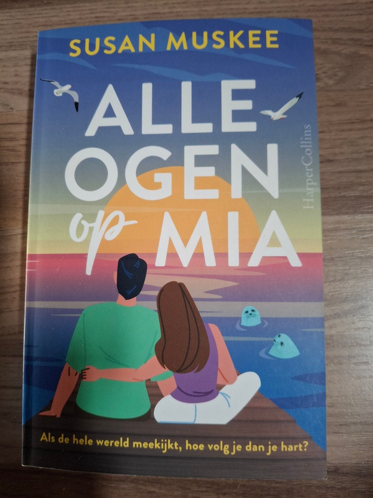 Alle ogen op Mia - Susan Muskee (Feelgood roman), Boeken, Ophalen of Verzenden, Zo goed als nieuw, Susan Muskee, Nederland