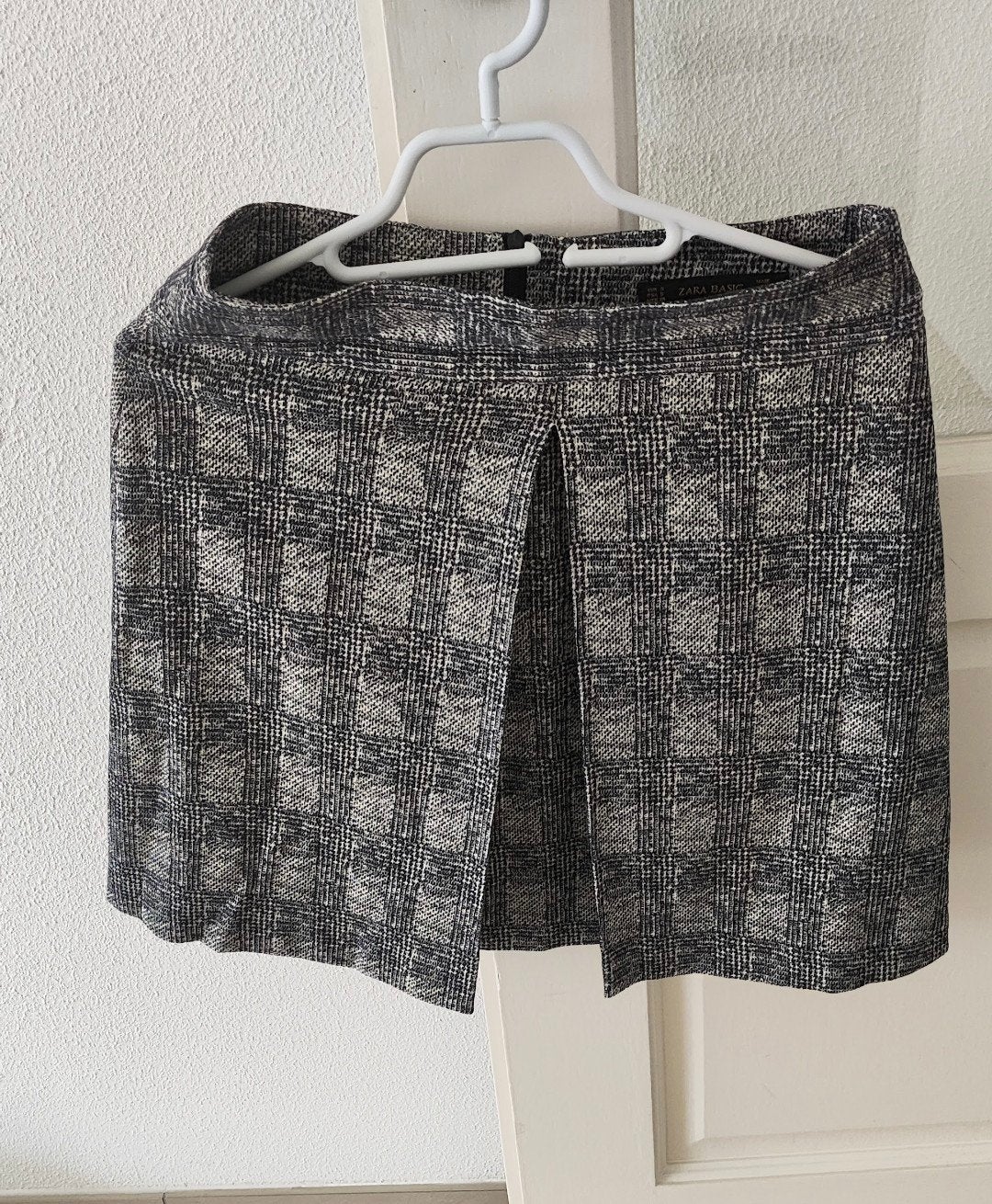 Zwart/wit geruite rok maat S van Zara, niet gedragen, Nieuw, Ophalen of Verzenden, Maat 36 (S), Boven de knie