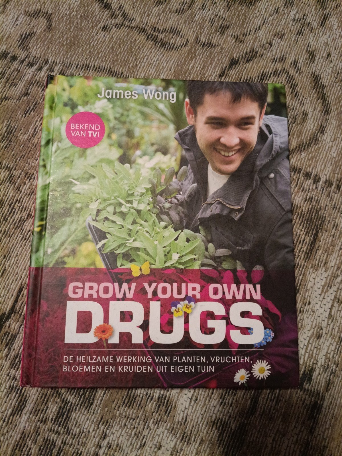 Grow Your Own Drugs - James Wong (Bekend van TV!), Ophalen of Verzenden, Zo goed als nieuw, Kruiden en Alternatief, James Wong