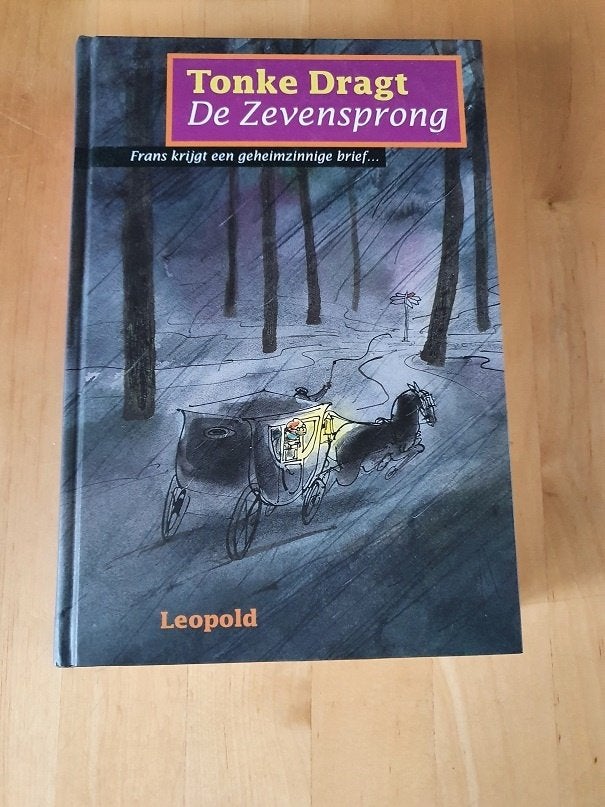 /   De zevensprong  van  Tonke Dragt  , Ophalen of Verzenden, Zo goed als nieuw