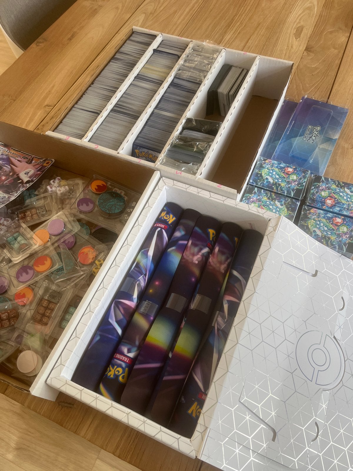 Grote collectie Pokémon en Accessoires | 3500 kaarten, Ophalen of Verzenden, Gebruikt, Meerdere kaarten