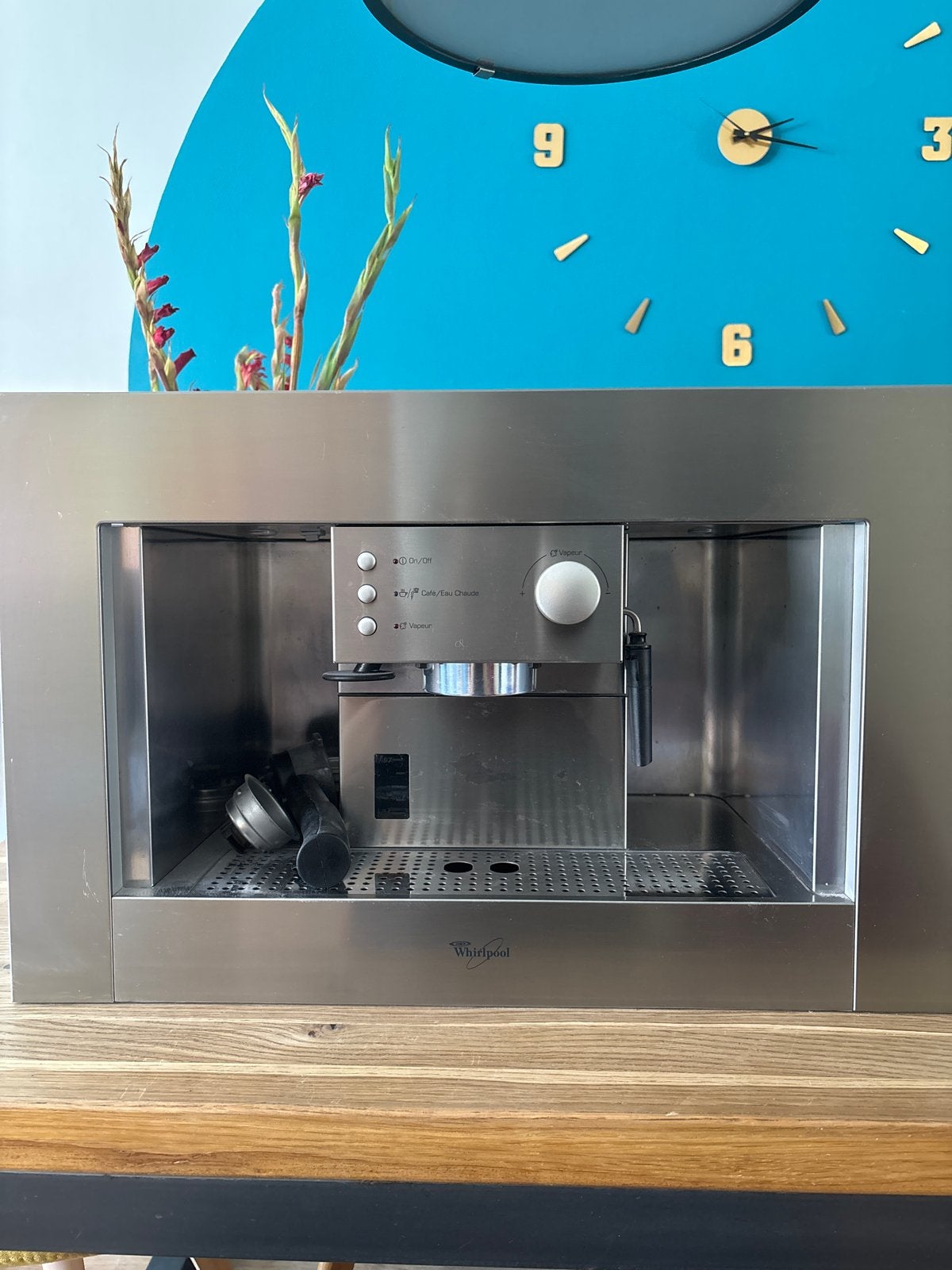 Whirlpool inbouw espresso apparaat - RVS (MOET WEG), Witgoed en Apparatuur, Koffiezetapparaten, Gebruikt, Espresso apparaat, Gemalen koffie