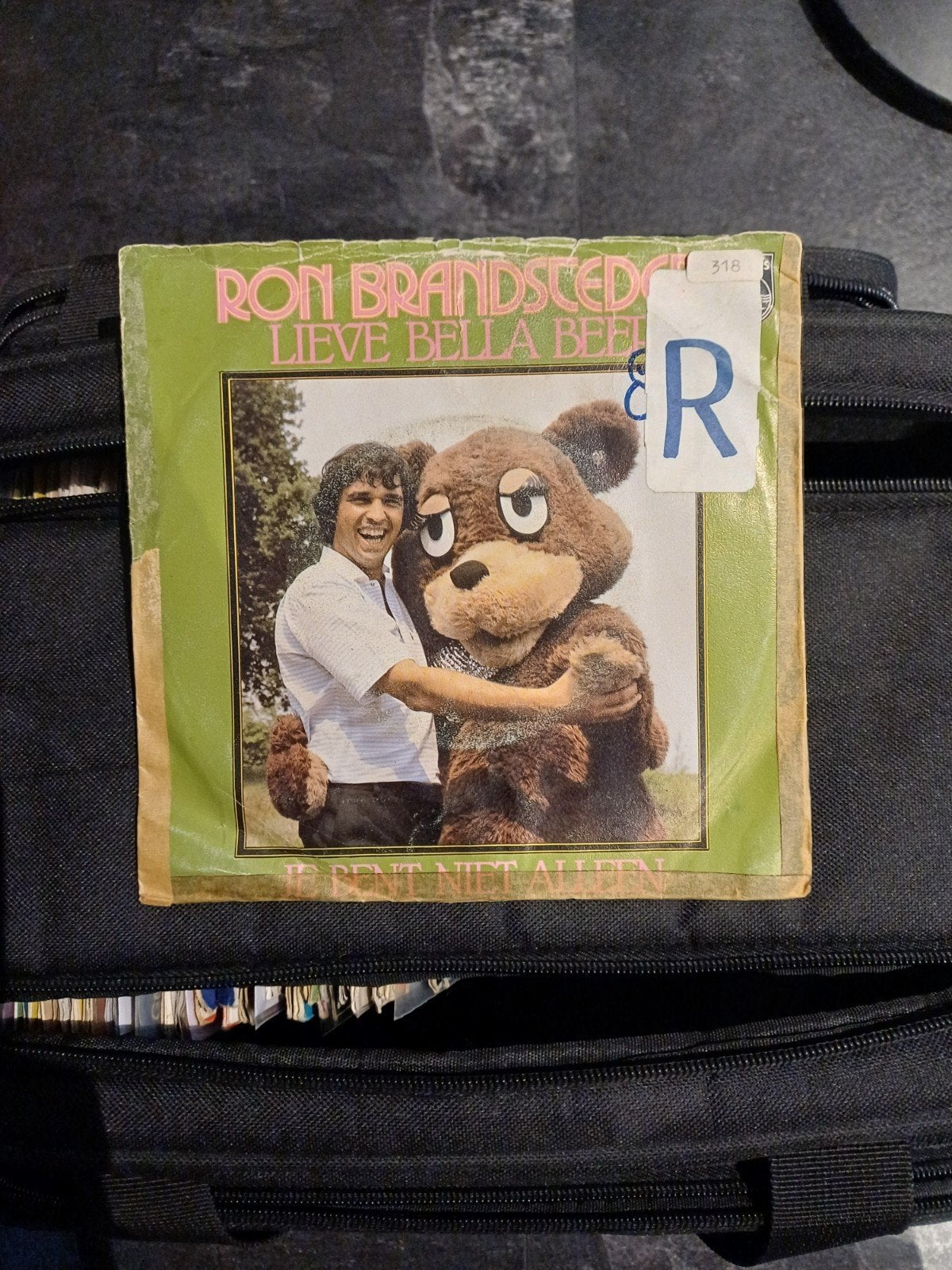 Ron Brandsteder - Lieve Bella Beer / Je Bent Niet Alleen, Cd's en Dvd's, Ophalen of Verzenden, Gebruikt, Pop, Single
