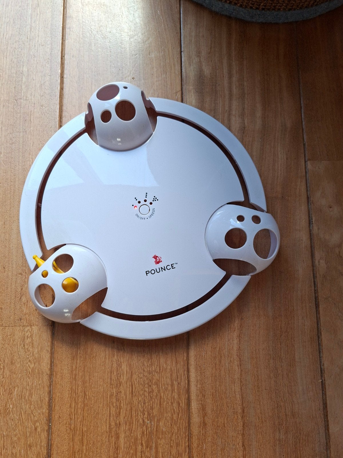 Elektronisch kattenspeeltje. 4 snelheden van de muis., Dieren en Toebehoren, Ophalen of Verzenden, Zo goed als nieuw, Speelmuis