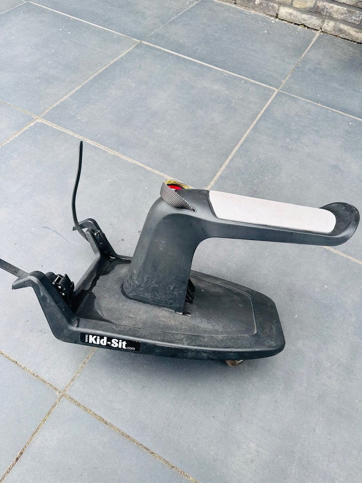 Kid-Sit Universeel Meerijdplankje met Zitje, Ophalen of Verzenden, Gebruikt, Overige merken
