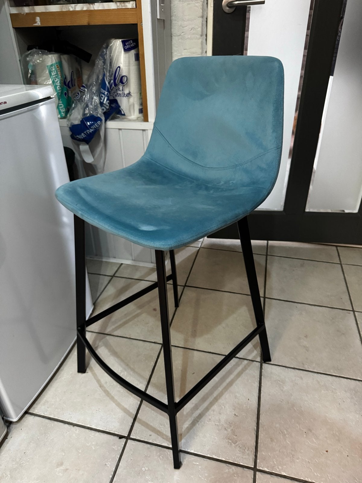 Set van 2 barkrukken - Blauw fluweel, Huis en Inrichting, Barkrukken, Ophalen, Zo goed als nieuw, 90 cm of meer, Metaal