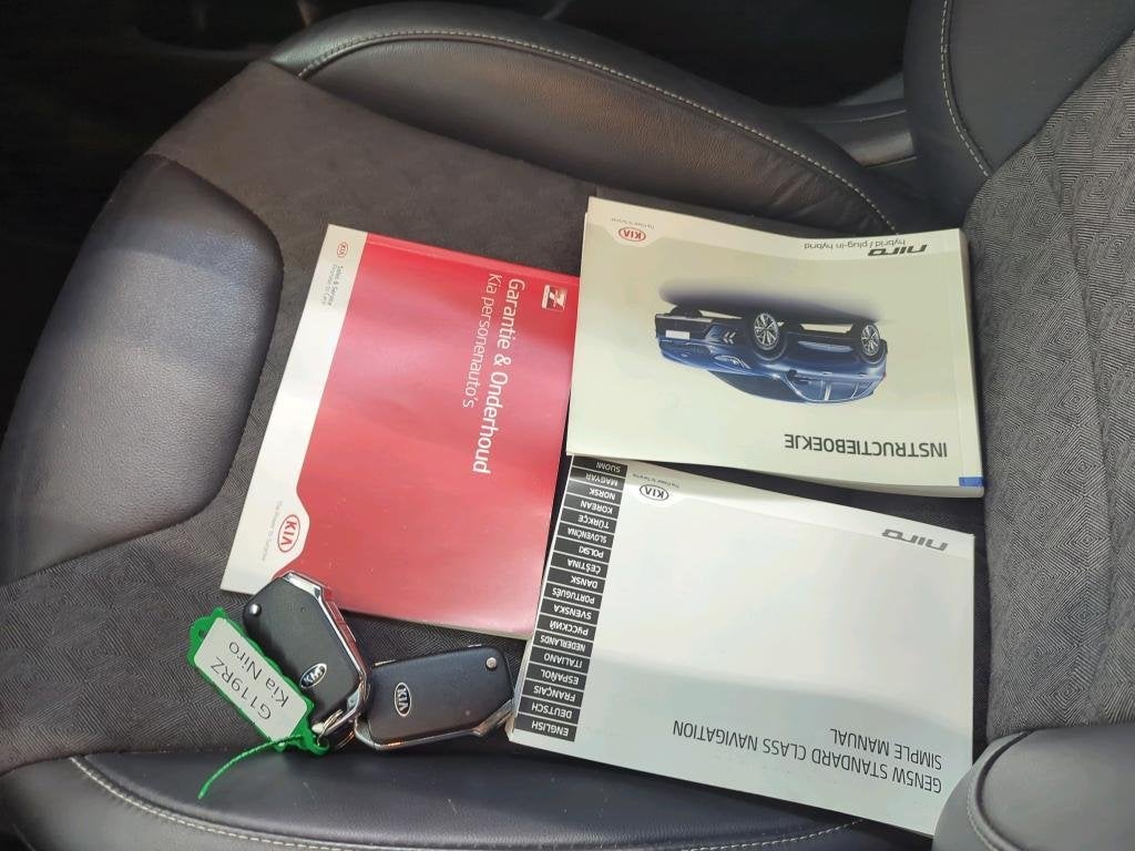 Kia Niro 1.6 GDi Hybrid DynamicLine NL-AUTO | CAMERA | LEDER, Gebruikt, Euro 6, 2 kWh, Leder en Stof