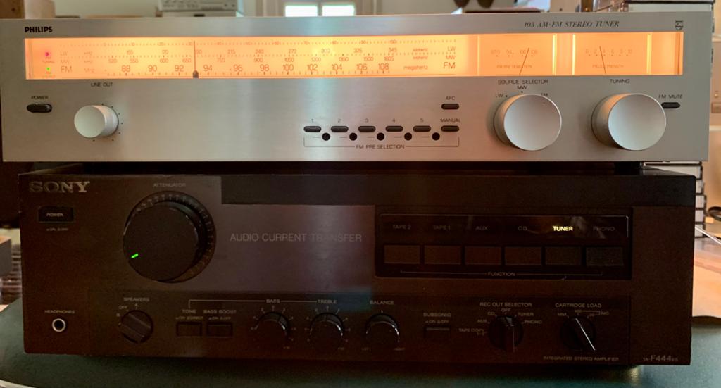 IZGST! Philips 22AH103 analoge tuner AH103 1981 103 analoog, Audio, Tv en Foto, Tuners, Gebruikt, Ophalen of Verzenden, Analoog