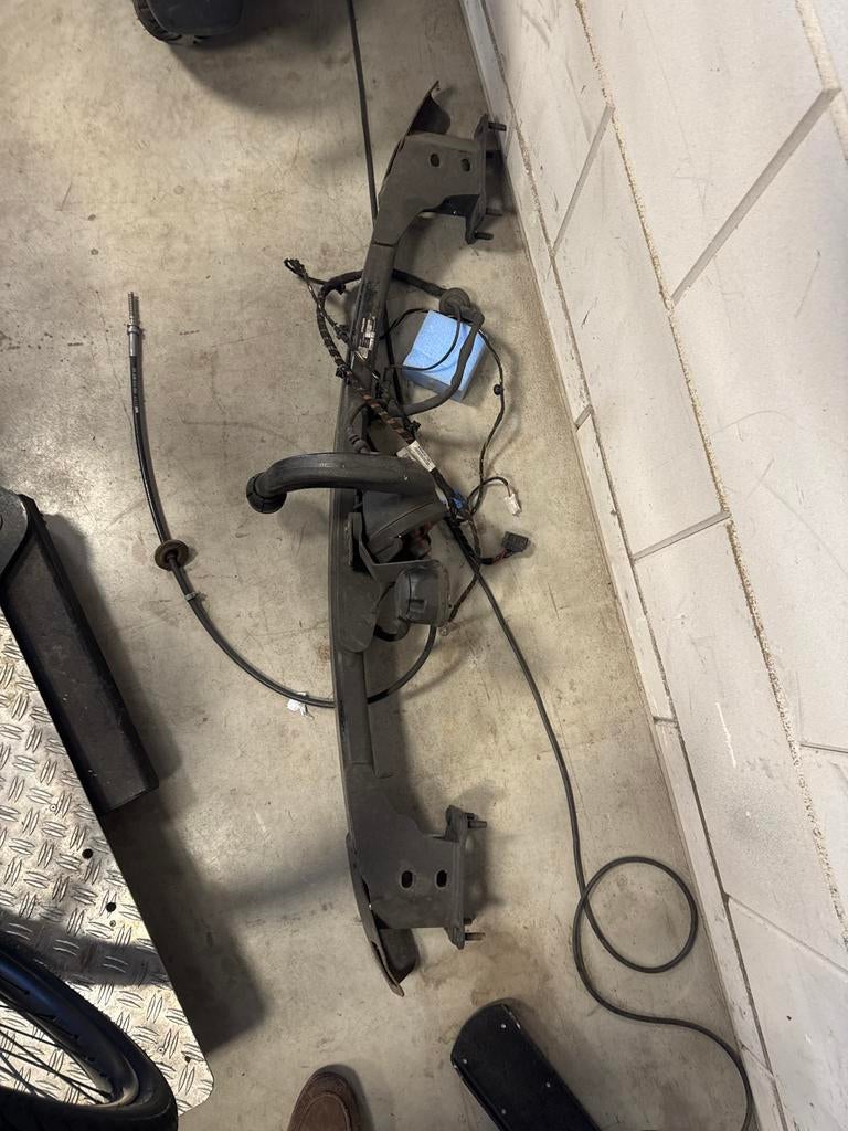 Inklapbare trekhaak Mercedes c klasse A 204 310 08 04, Ophalen, Gebruikt