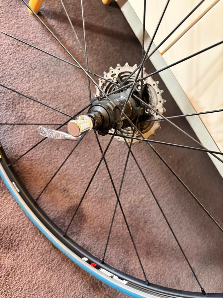 Tacx Blue Matic fietstrainer met wiel en cassette, Gebruikt, Overige typen, Staal, Ophalen of Verzenden