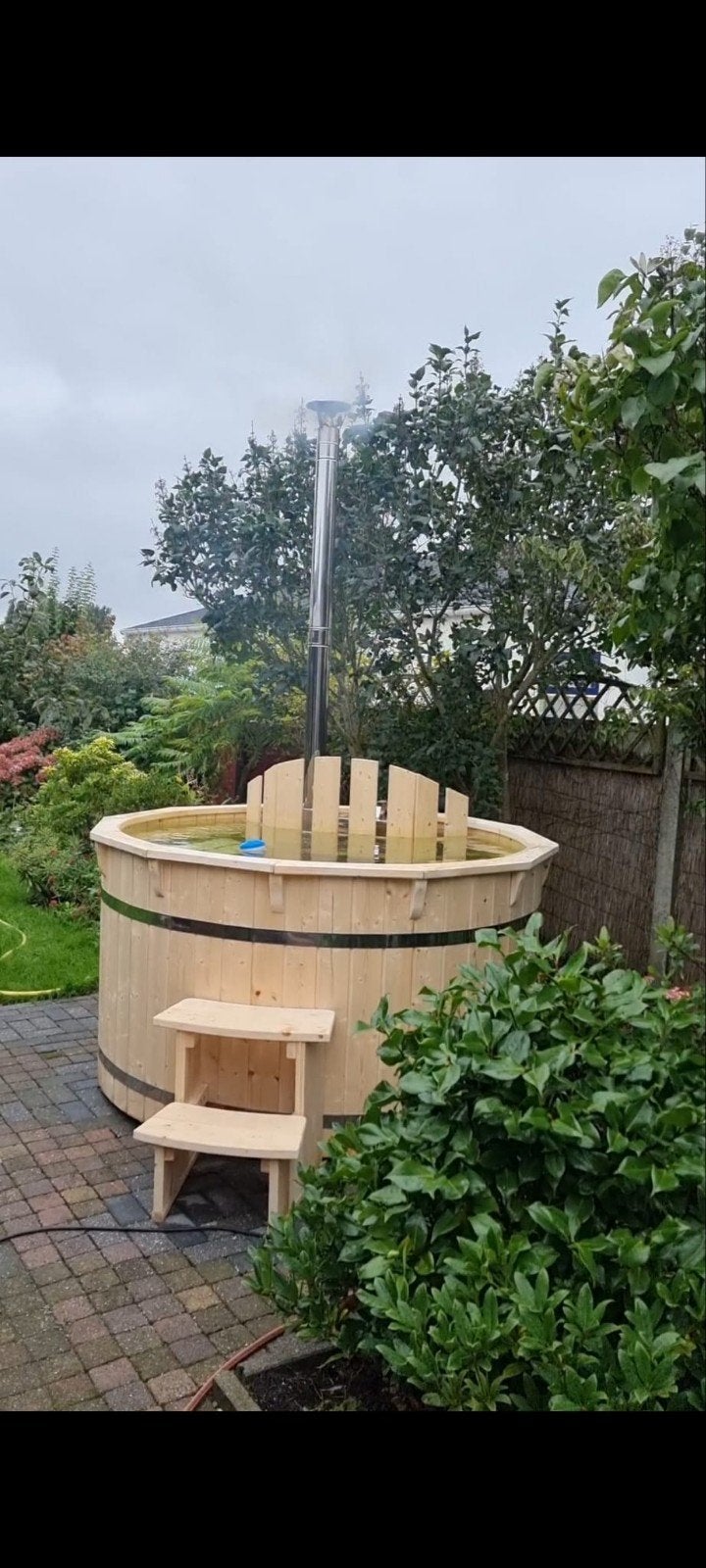 Hottube met houtkachel en veel extra's, Ophalen