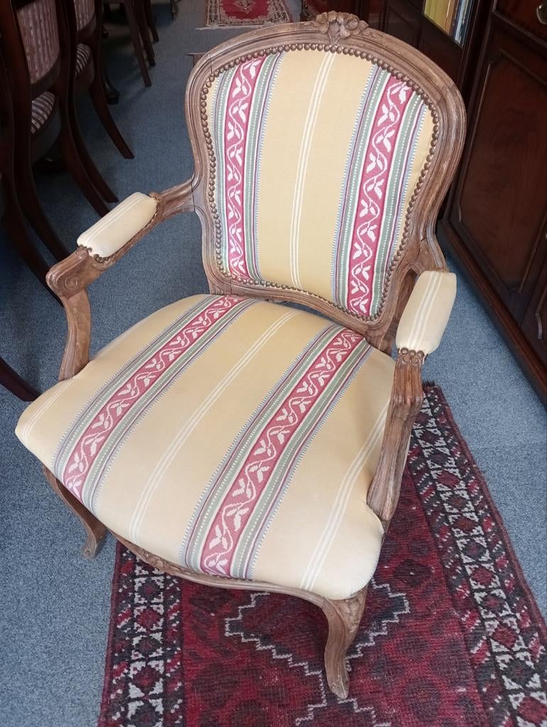 Antieke fauteuil met gestreepte bekleding, Ophalen of Verzenden