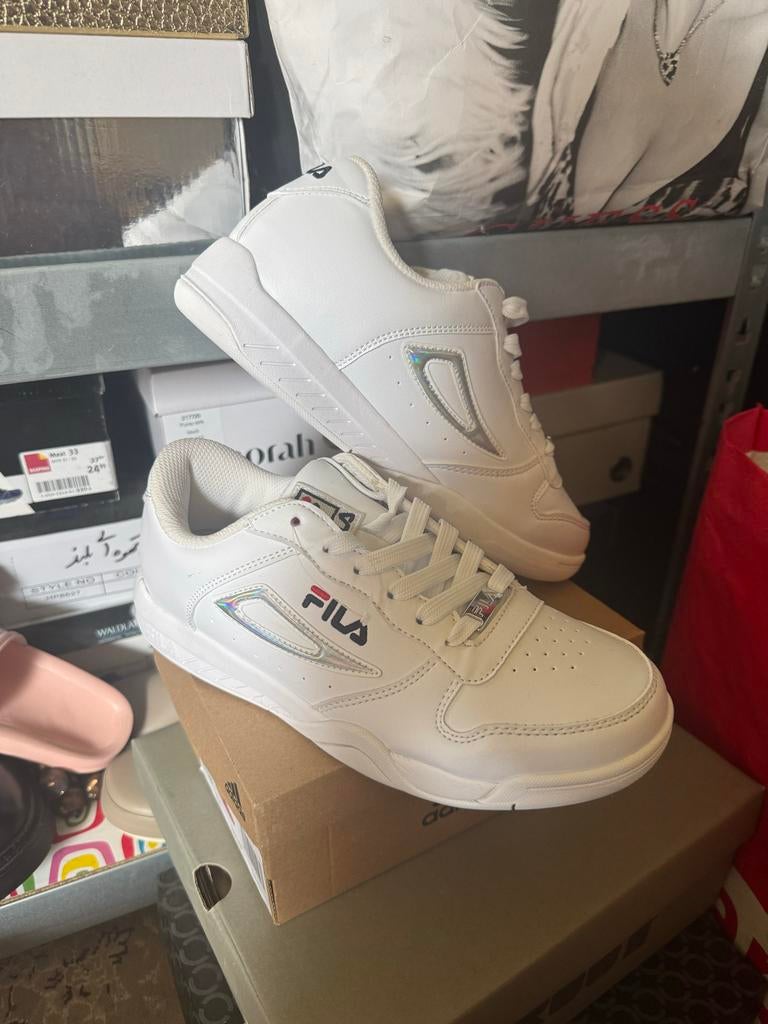 Nieuwe Fila sneakers maat 39, Ophalen of Verzenden, Nieuw, Wit, Sneakers of Gympen