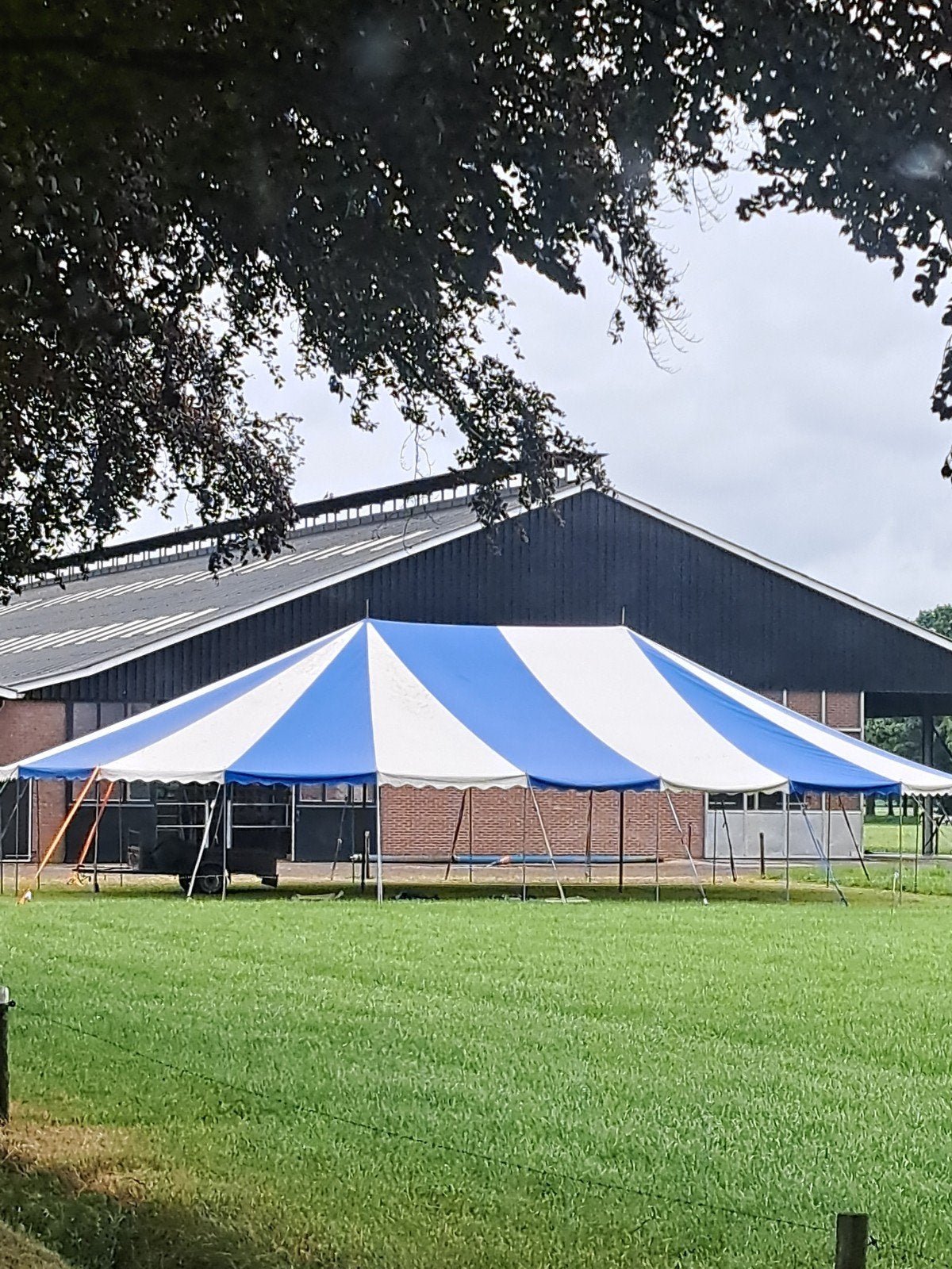 Circustent / Spantent / Feesttent / Evenemententent, Ophalen