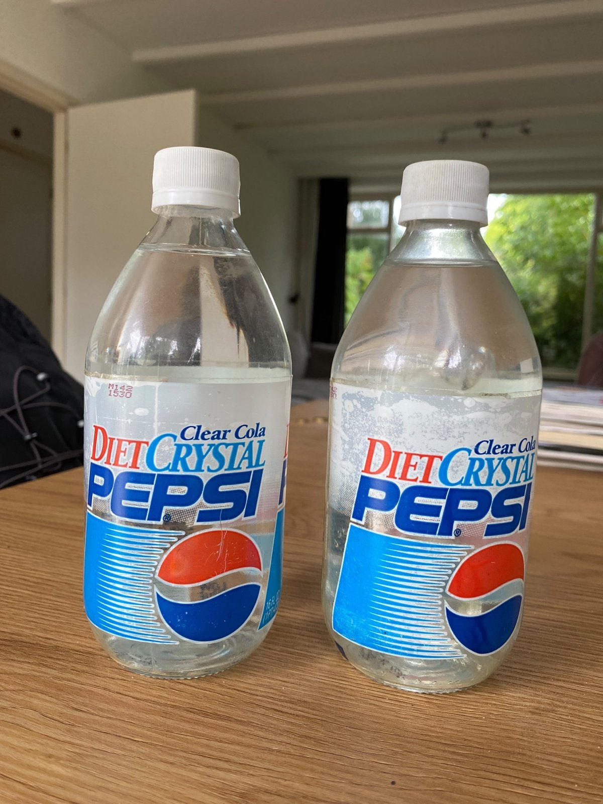 Zeldzame Diet Crystal Pepsi Clear Cola flessen (2 stuks), Ophalen, Gebruikt