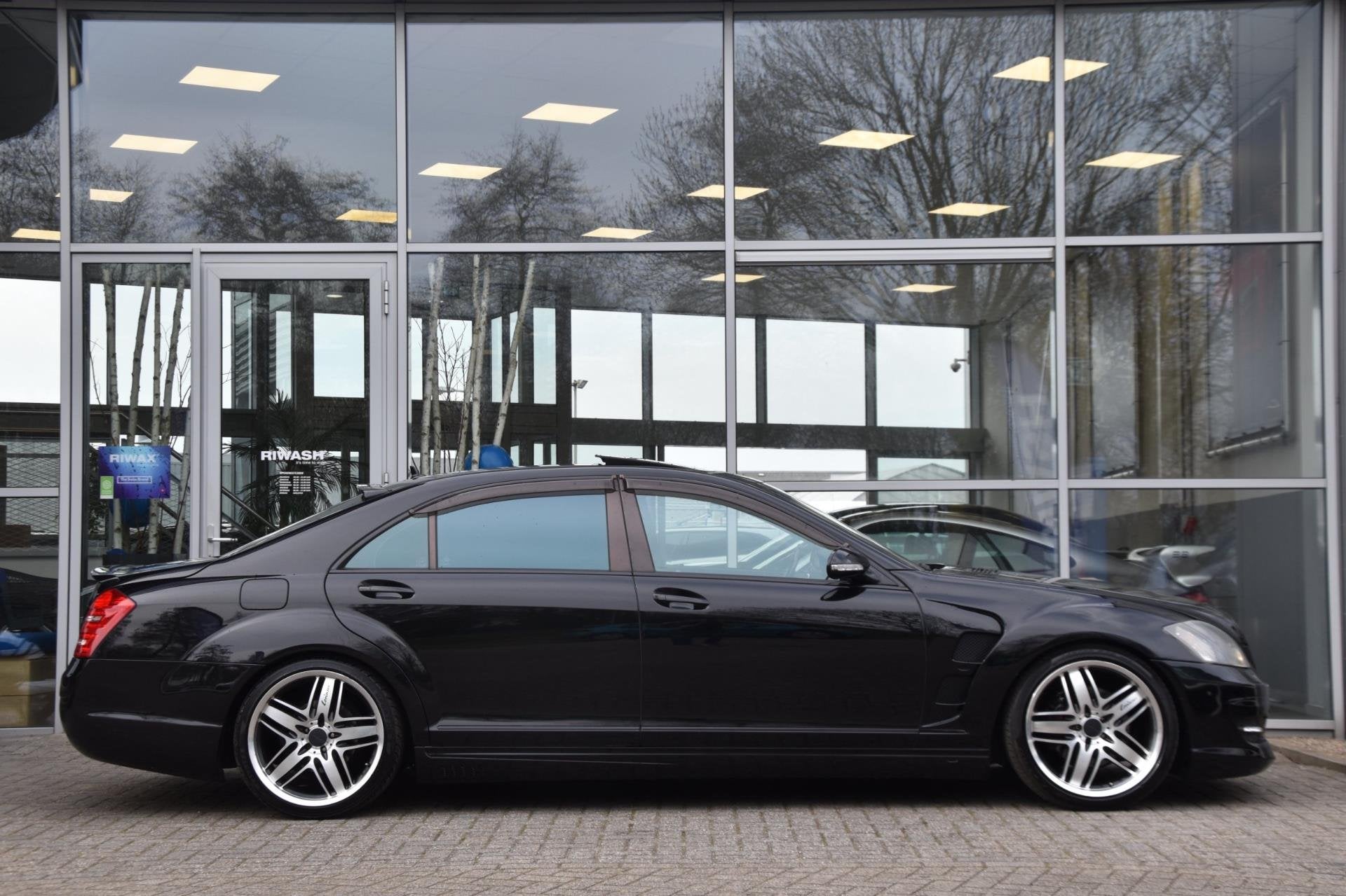 Mercedes-Benz S-klasse S500 Lang V8 Lorinser Youngtimer Soft, Automaat, Achterwielaandrijving, Gebruikt, Zwart