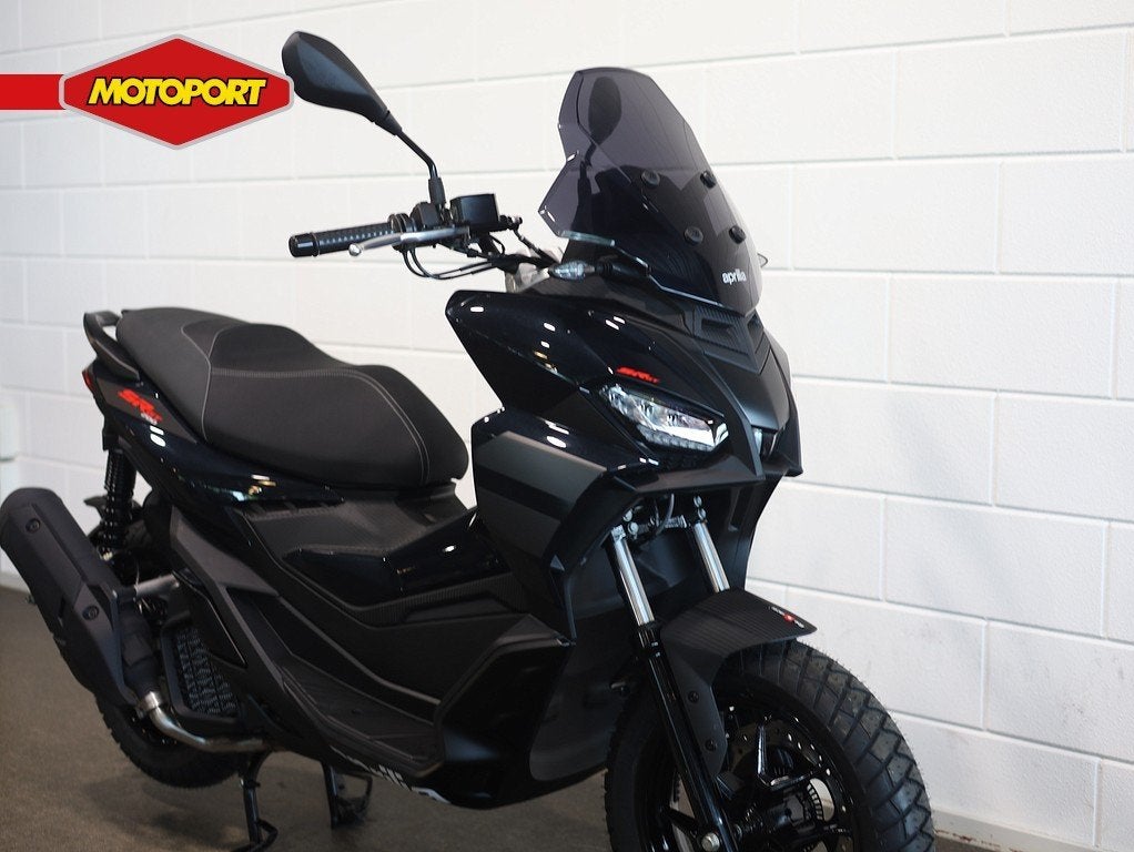 Aprilia SR GT 200 (bj 2026), Motoren, Motoren | Aprilia, Piaggio & C .s.p.a., Viale Rinaldo Piaggio 25
56025  Pontedera, IT, Bedrijf