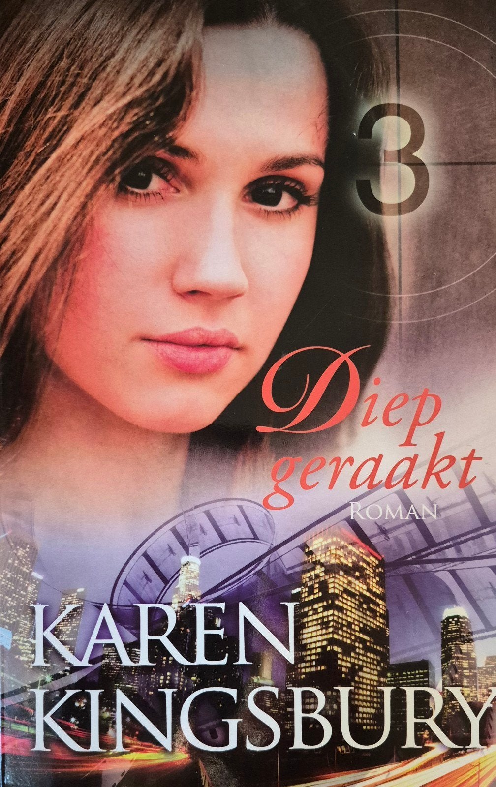Diep geraakt - Het witte doek 3 - Karen Kingsbury, Ophalen of Verzenden, Zo goed als nieuw, Karen Kingsbury, Nederland