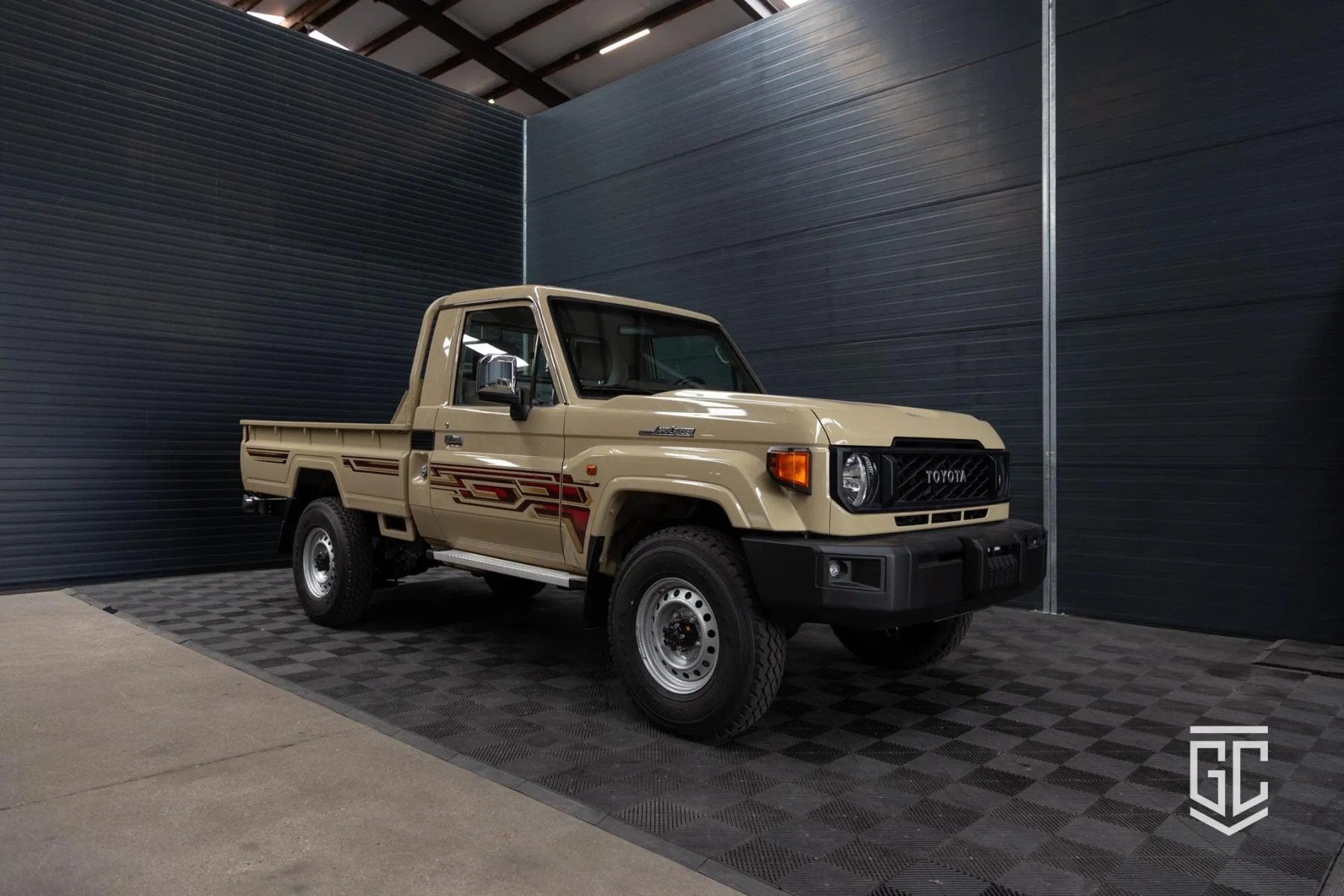 Toyota Land Cruiser GRJ79 Single Cab LX-G A/T, Auto's, Automaat, 228 pk, Stof, Gebruikt