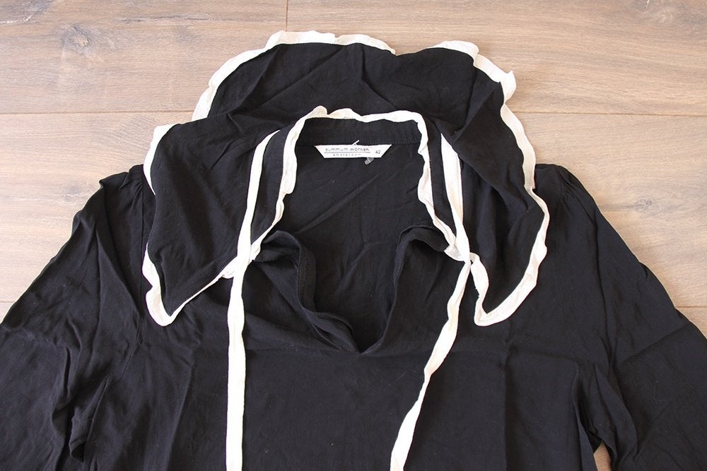 Zeer Mooi Summum Woman Truitje (Maat 42) - 87 € 45,-, Summum Woman, Zwart, Maat 42/44 (L), Ophalen of Verzenden