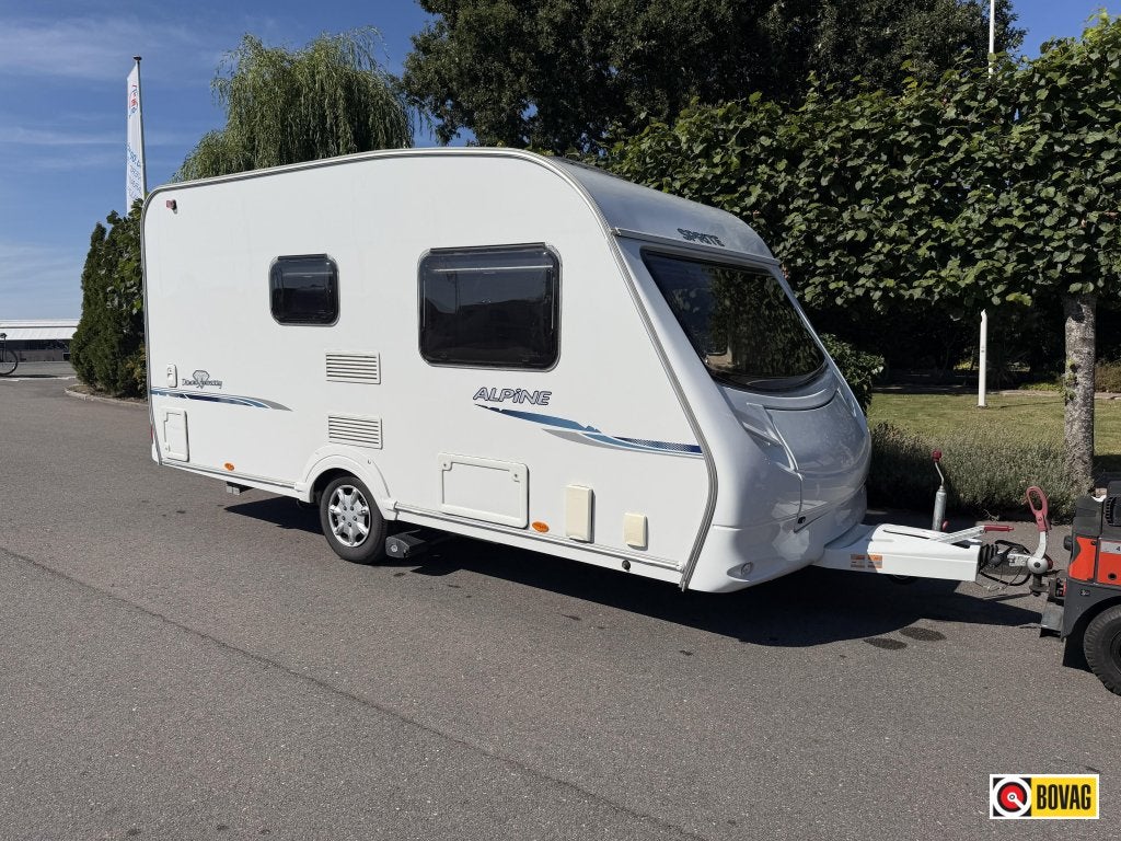 Sprite Alpine 440 verkocht, Caravans en Kamperen, Caravans, Dwarsbed, Standaardzit, Tot en met 2, Bedrijf