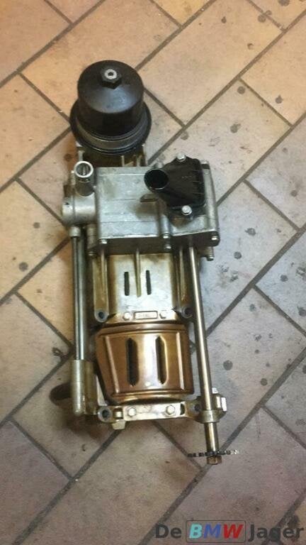 Oliefilter huis met oliepomp N62 motor BMW 7508643, Gebruikt, Ophalen of Verzenden, BMW, BMW