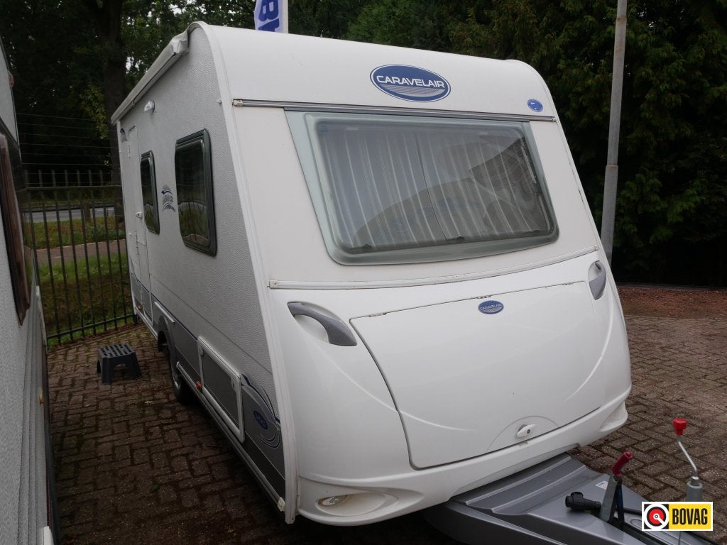 Caravelair Ambiance Style 400 mover, luifel, fietsenrek, Bedrijf, Treinzit, 750 - 1000 kg, 4 tot 5 meter