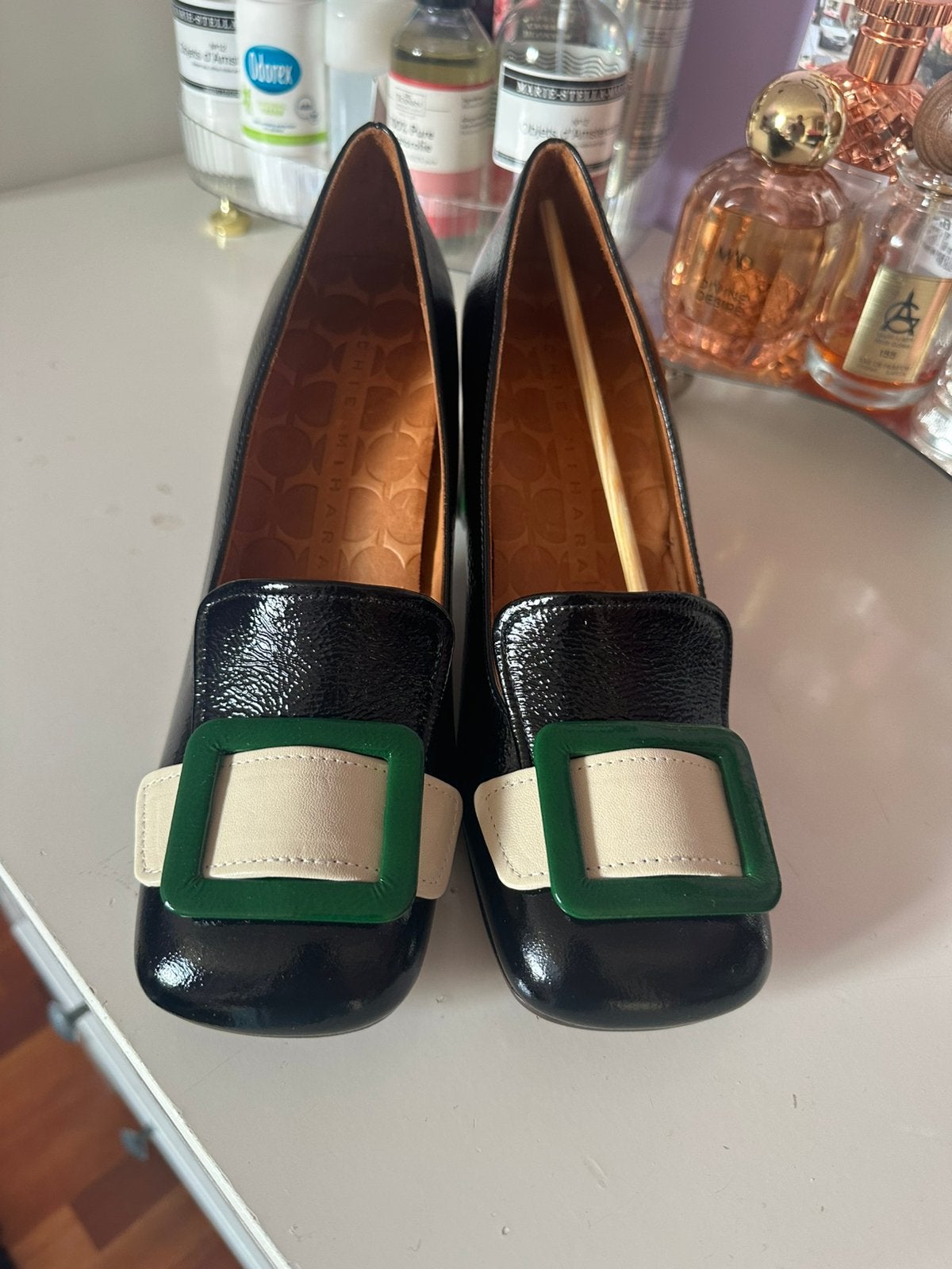 Chie Mihara 39, Kleding | Dames, Pumps, Overige kleuren, Verzenden, Nieuw