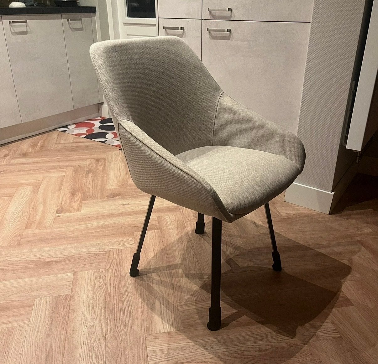 Eetkamerstoelen - zo goed als nieuw, Ophalen, Japandi, Overige kleuren, Zo goed als nieuw