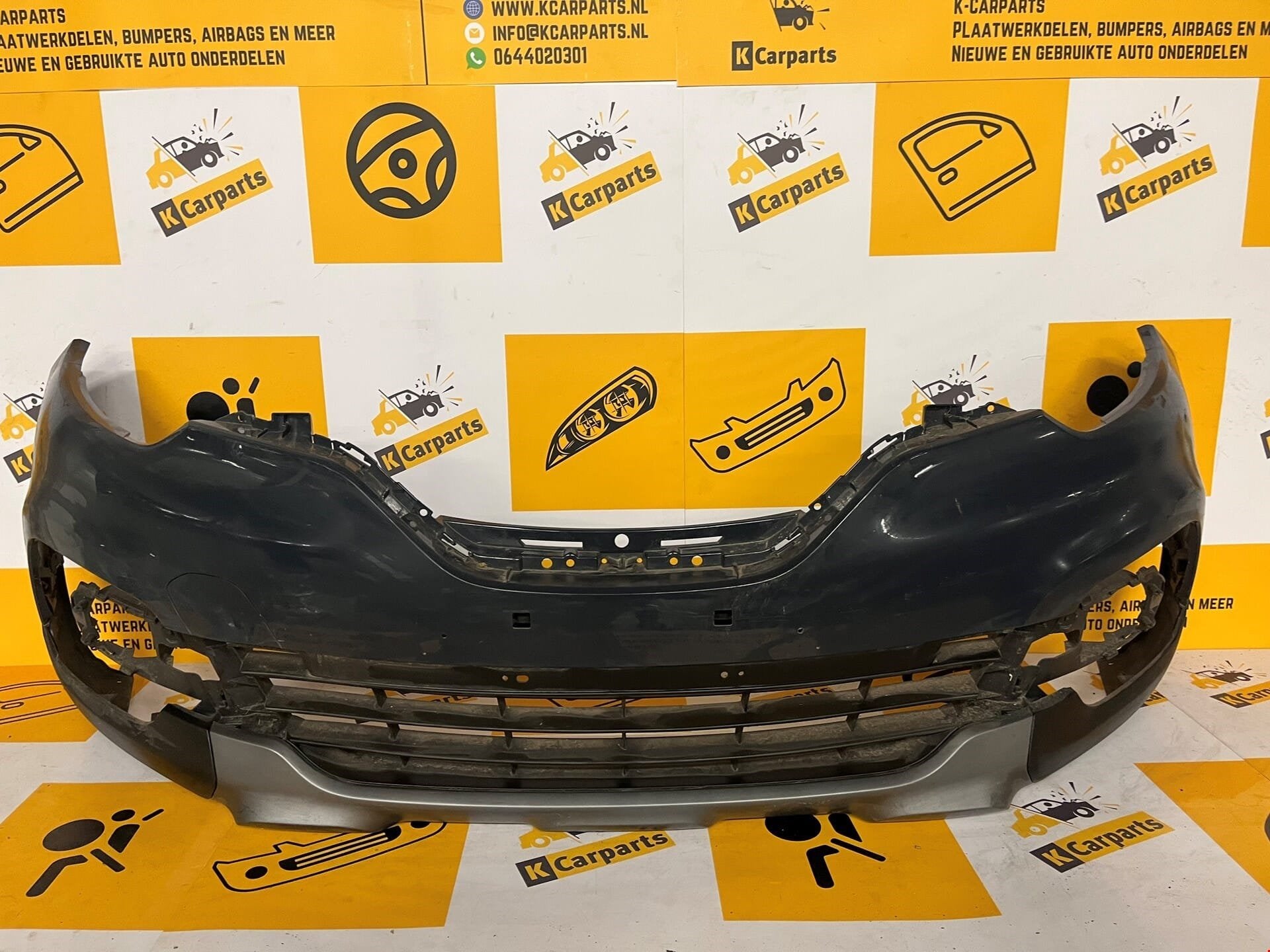 Voorbumper Renault Captur Facelift 2016-2021 origineel bumpe, Info@fabrikant.eu, Ophalen of Verzenden, Bumper, Fabrikant BV