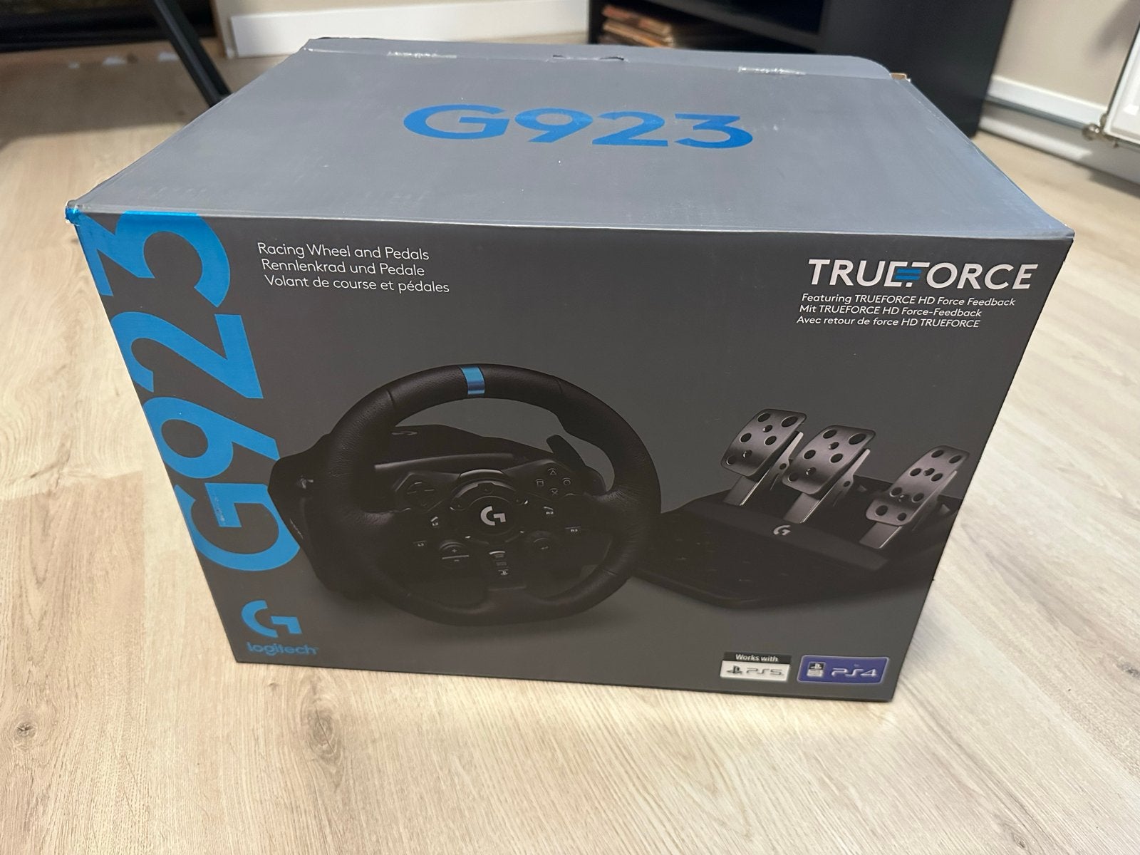 Logitech G923 racestuur en pedalen voor PlayStation/PC, Racestuur, Force feedback, Ophalen of Verzenden, Zo goed als nieuw