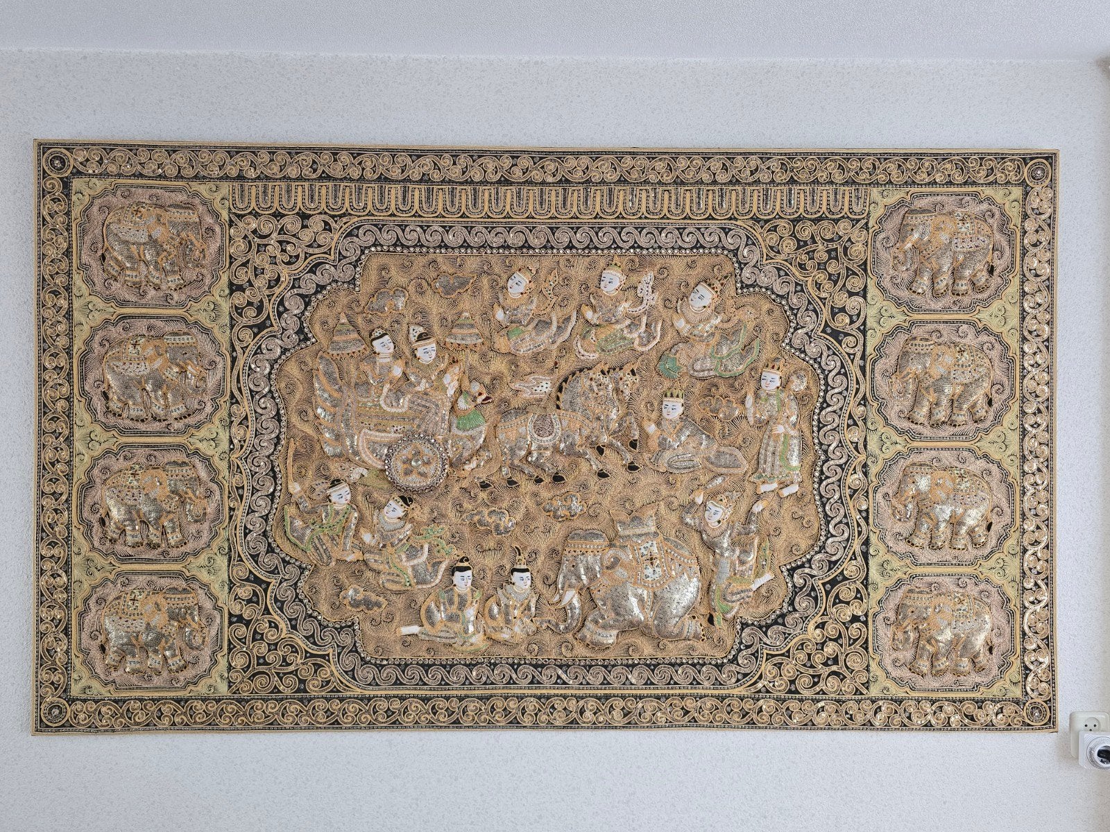 Burmees wandkleed, Ophalen