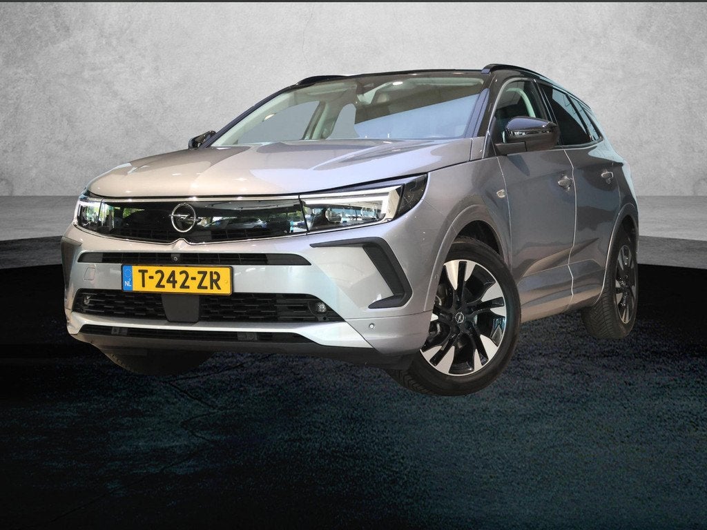 Opel Grandland SUV Ultimate 130 pk | Trekhaak | Verwarmde al, Auto's, Opel, Grandland, Automatische klimaatregeling, Gebruikt