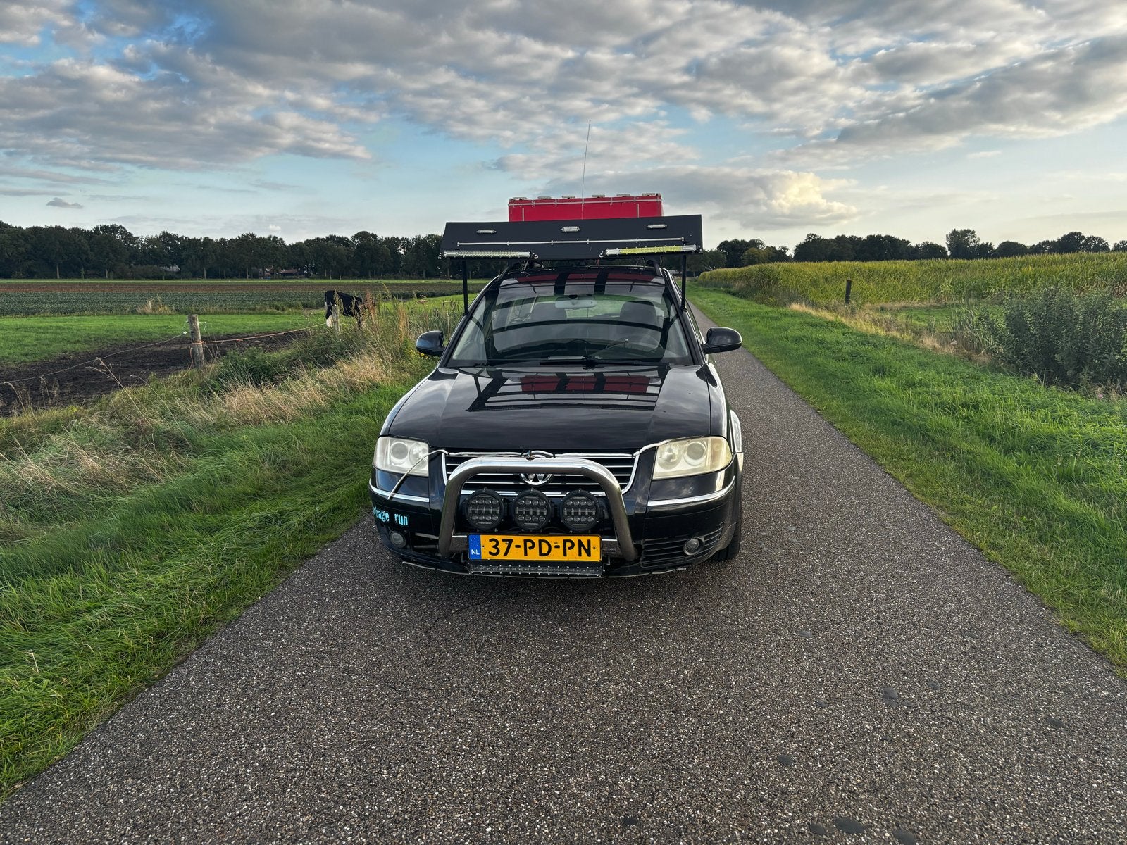 Volkswagen Passat carbagerun auto, Auto's, Voorwielaandrijving, 4 cilinders, 1984 cc, Zwart