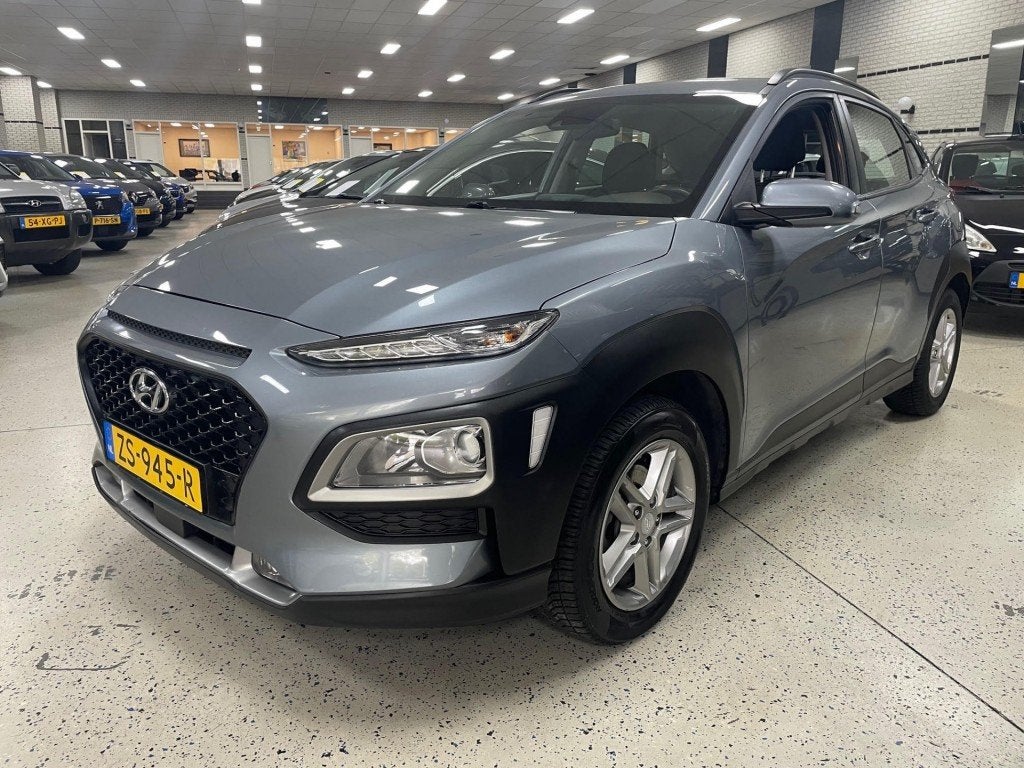 Hyundai KONA 1.0 T-GDI Navigatie Trekhaak Airco ECC PDC Came, Voorwielaandrijving, Gebruikt, Met garantie (alle), Origineel Nederlands