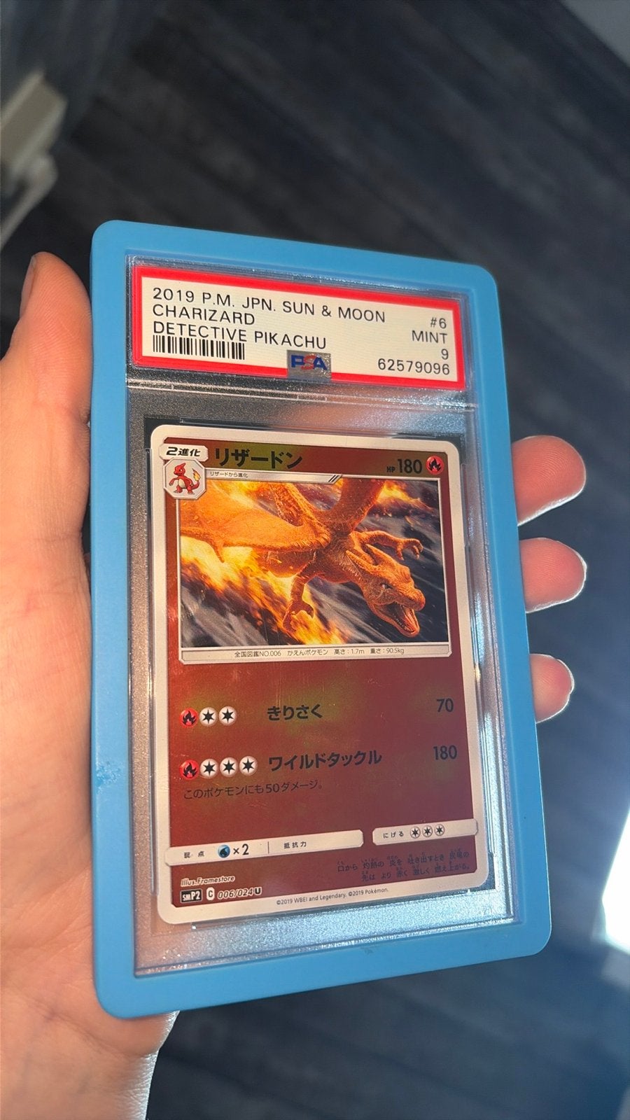 Pokémon Charizard Detective Pikachu PSA 9 MINT, Ophalen of Verzenden, Zo goed als nieuw, Losse kaart