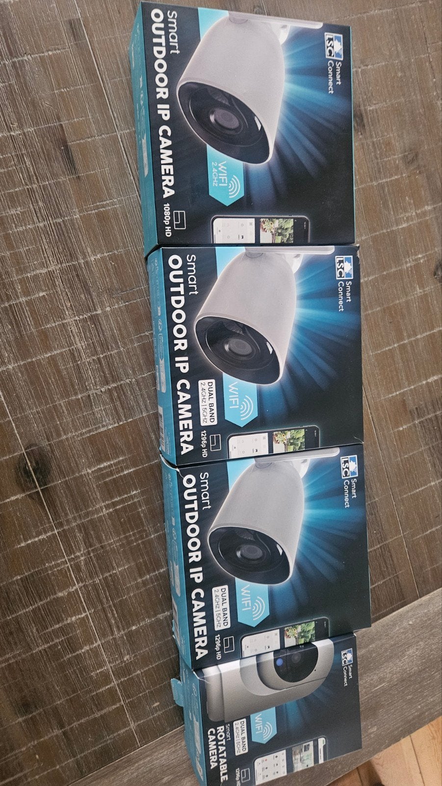 LSC Smart Connect Outdoor IP Camera 1296p HD - Set van 4, Ophalen of Verzenden, Zo goed als nieuw, Buitencamera