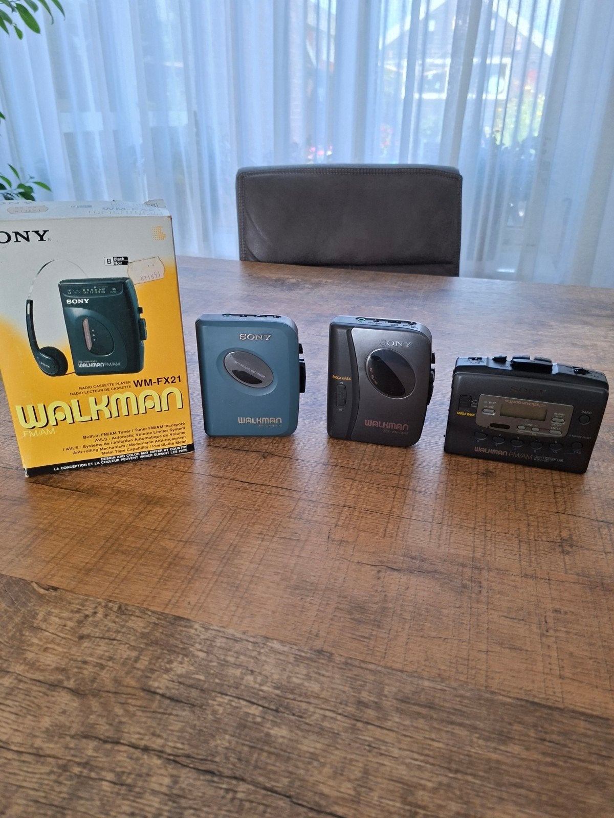 Sony walkman  4 stuks, Audio, Tv en Foto, Walkmans, Discmans en Minidiscspelers, Ophalen of Verzenden, Walkman