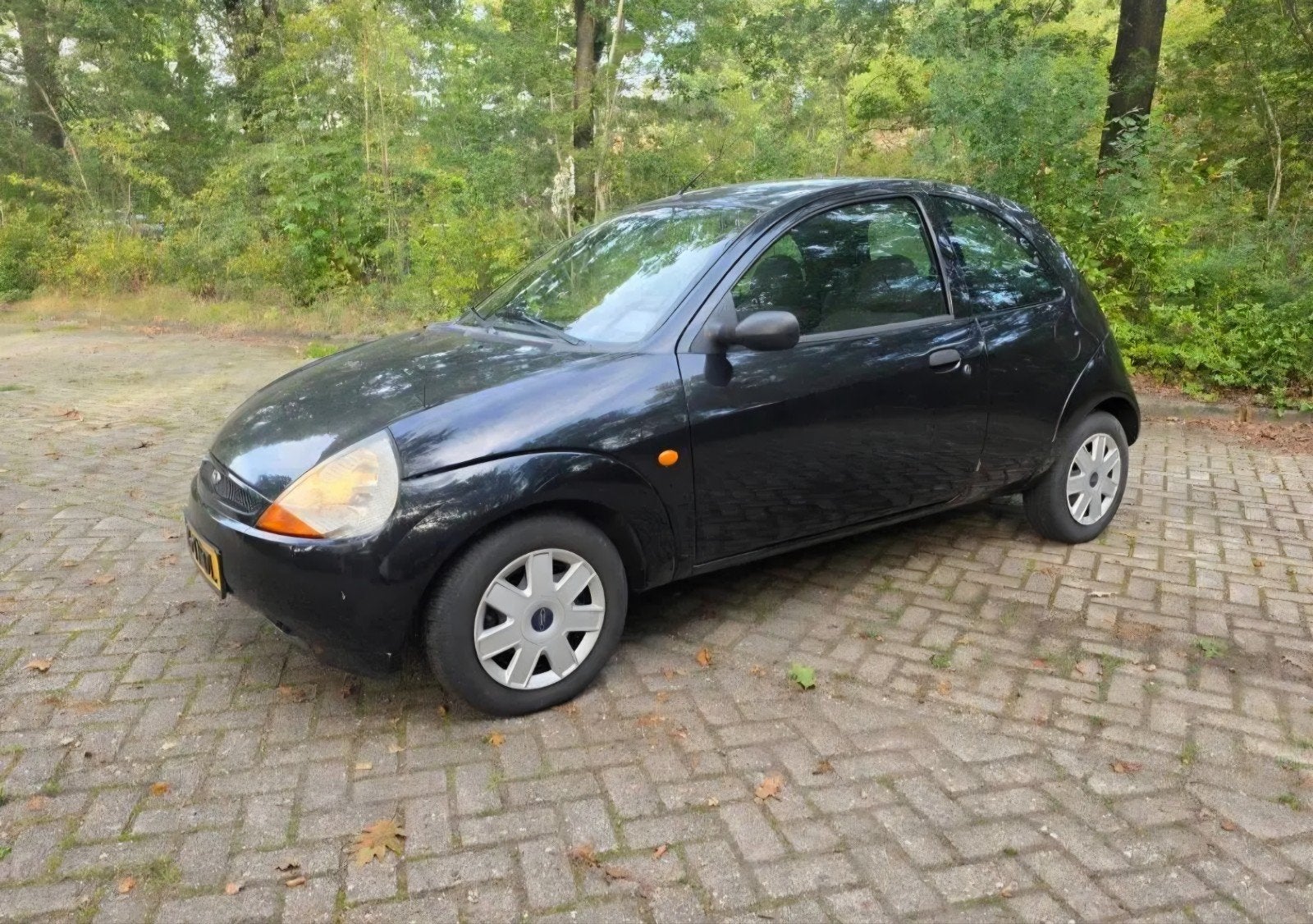 Ford Ka 1.3 I 44KW 2006, Auto's, Voorwielaandrijving, 1299 cc, 31 €/maand, Ka