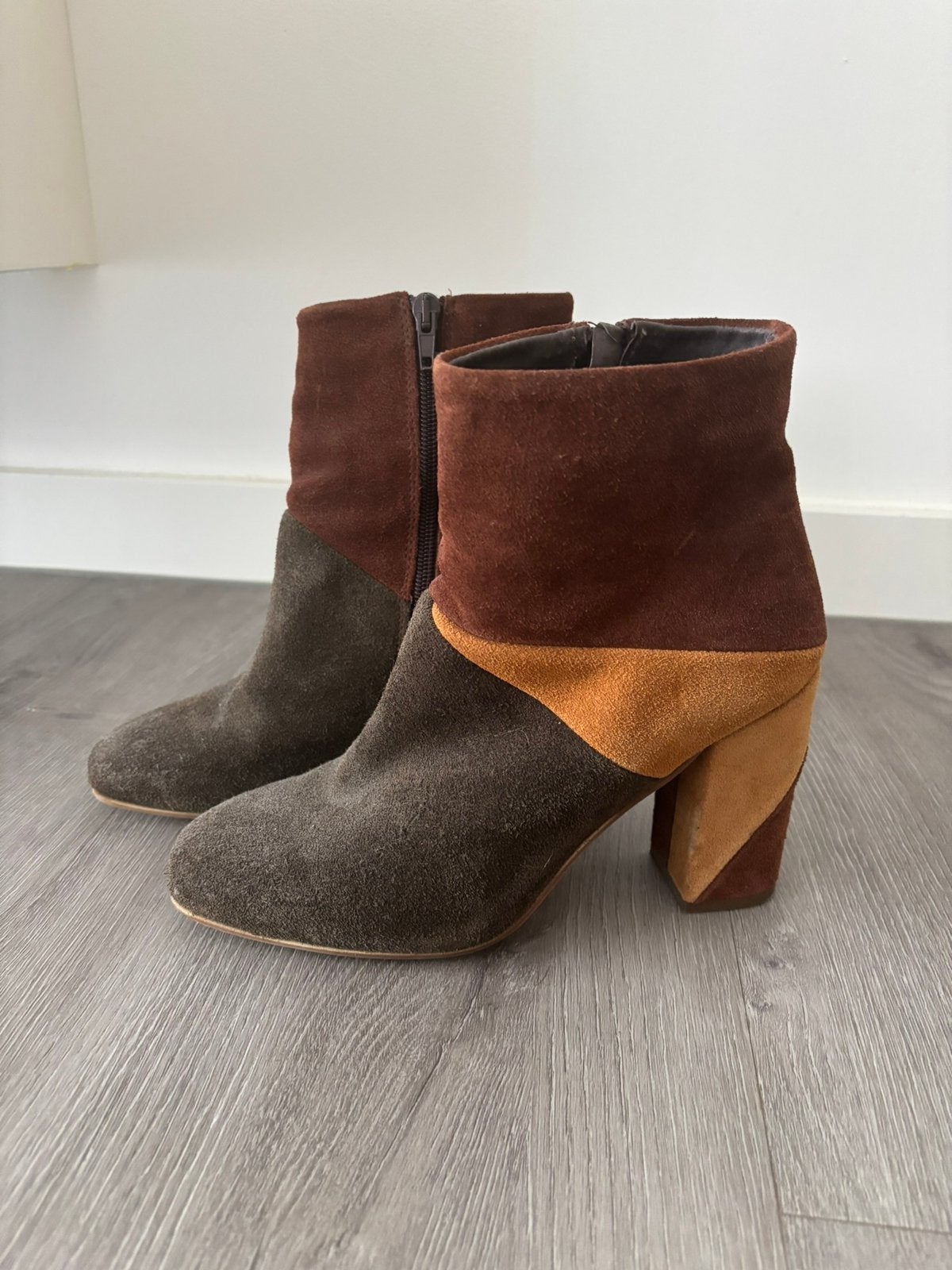 Laarsjes in mooie herfstkleuren maat 38, Overige kleuren, Lage of Enkellaarzen, Ophalen of Verzenden, Zo goed als nieuw