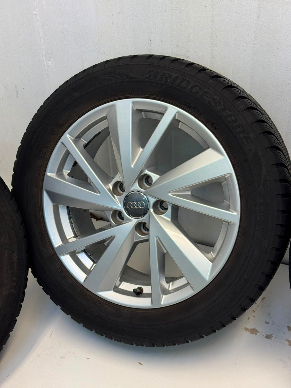 Org. velgen met winterbanden 17 inch Audi Q2 5x112, Auto-onderdelen, Banden en Velgen, Banden en Velgen, 17 inch, EVZ Handelsonderneming