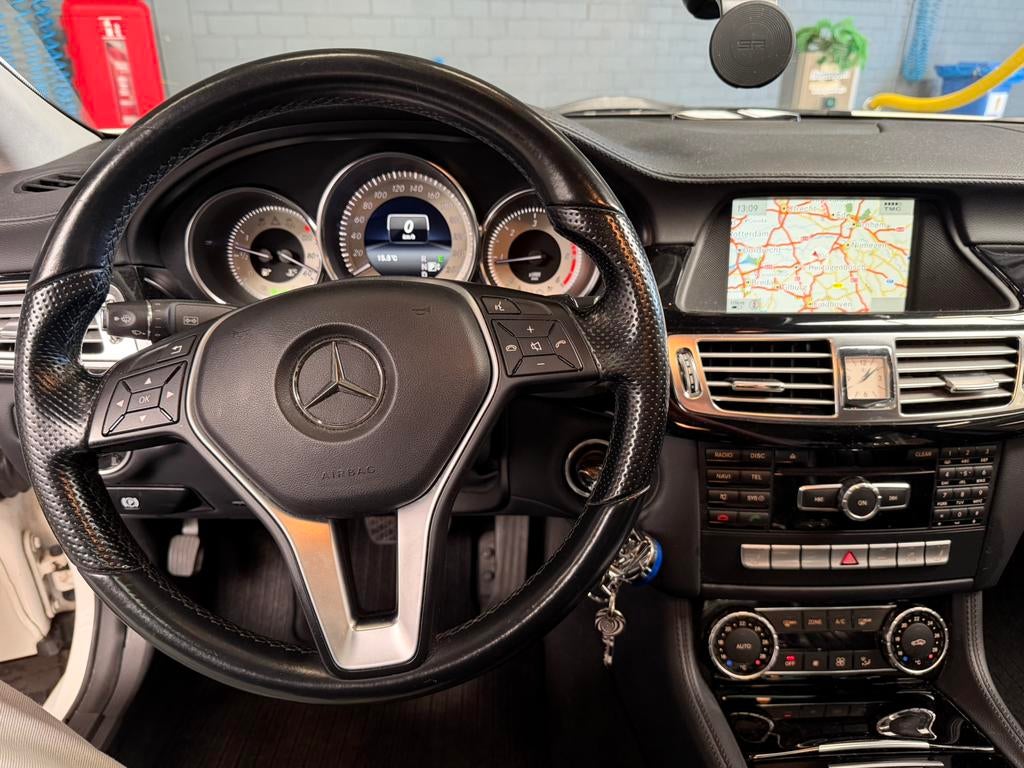 Mercedes-Benz CLS 250 d 204pk 7G-TRONIC Plus 2014 ParelWit, Auto's, Mercedes-Benz, Automaat, Achterwielaandrijving, Zwart, 4 cilinders