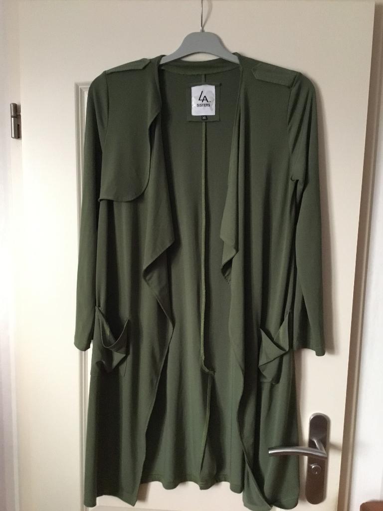 Groene travel vest van la sisters. Maat xs, Kleding | Dames, LA Sisters, Ophalen of Verzenden, Zo goed als nieuw, Maat 34 (XS) of kleiner