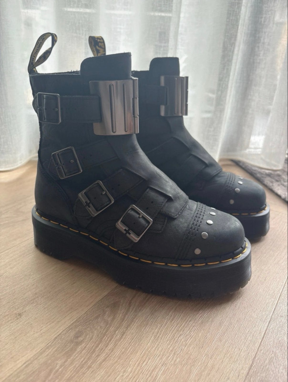 Dr. Martens jadon hinge buckle platform maat 39, Ophalen of Verzenden, Nieuw, Zwart, Lage of Enkellaarzen